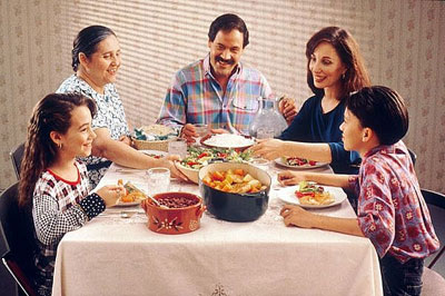 Atmosfir keluarga turut mempengaruhi kesehatan jiwa (foto: familyparenting.perempuan.com)
